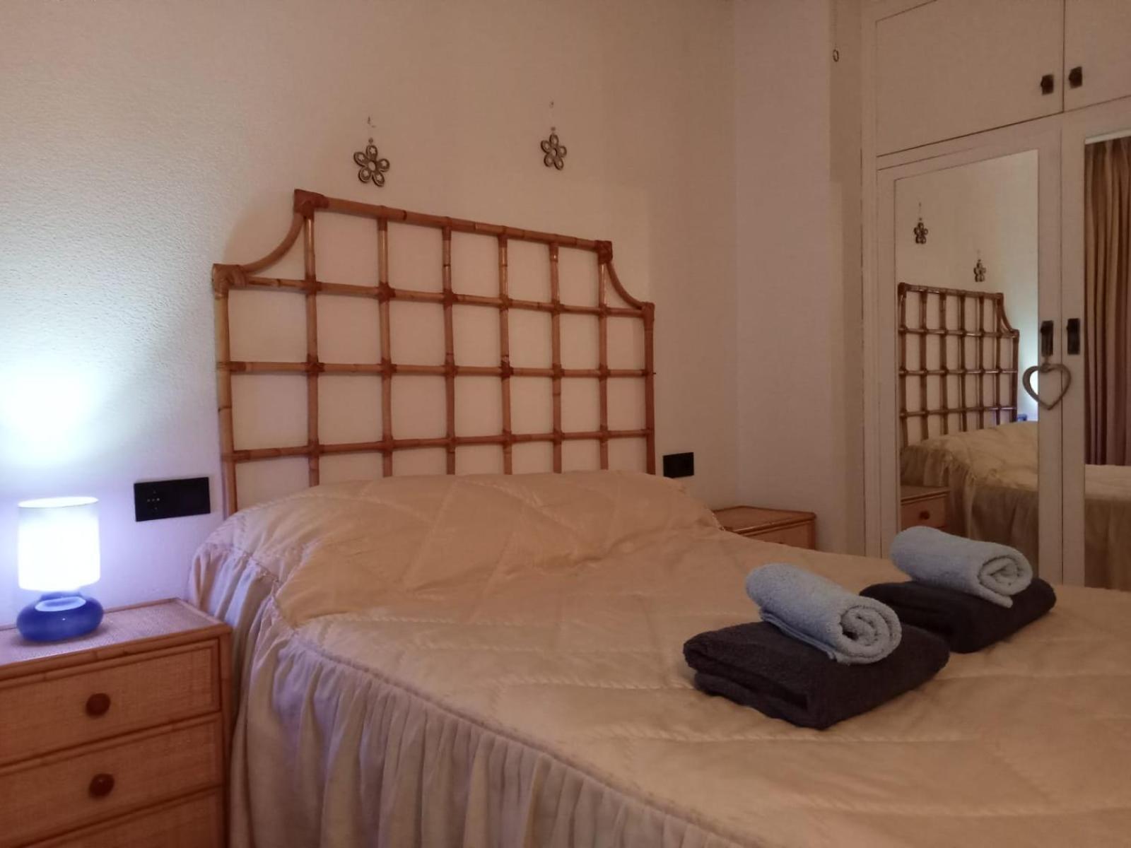 Casa Martita Leilighet Torrevieja Eksteriør bilde